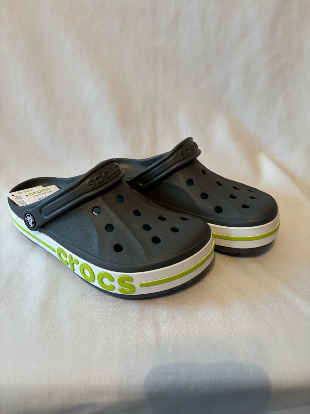 NWT CROCS M5/W7 Classic Clog in Charcoal with Lime Accents